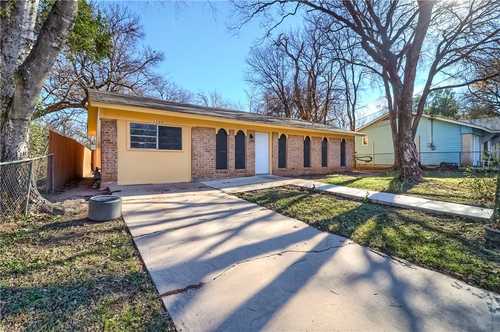 $420,000 - 4Br/1Ba -  for Sale in Johnston Terrace Sec 05, Austin