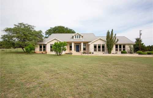 $1,299,995 - 4Br/3Ba -  for Sale in Barton Creek Ranch, Dripping Springs