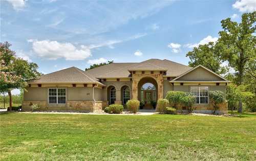 $699,900 - 4Br/3Ba -  for Sale in The Colony, Bastrop