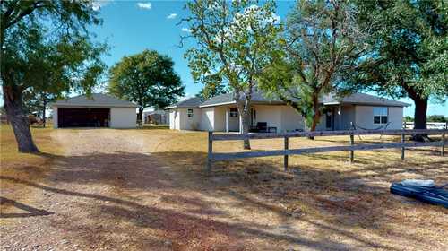 $350,000 - 3Br/2Ba -  for Sale in N/a, Giddings