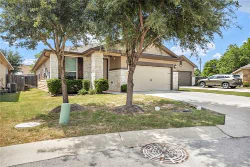 $475,000 - 3Br/2Ba -  for Sale in South Grove, Manchaca