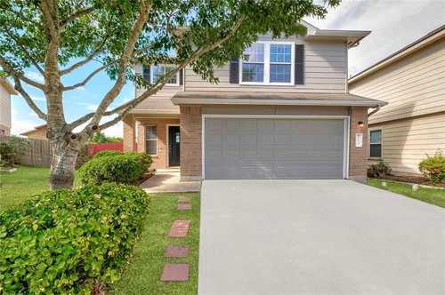 $470,000 - 4Br/3Ba -  for Sale in Ashbrook, Manchaca