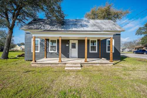 $249,000 - 3Br/2Ba -  for Sale in None, Giddings