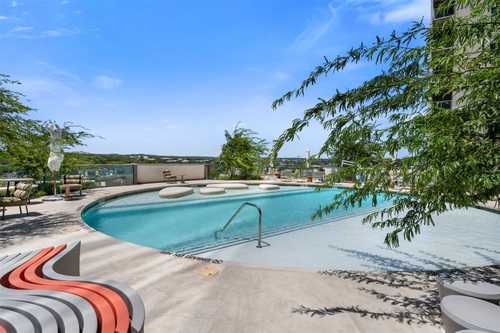 $525,000 - 1Br/1Ba -  for Sale in 44 East Ave Condos, Austin