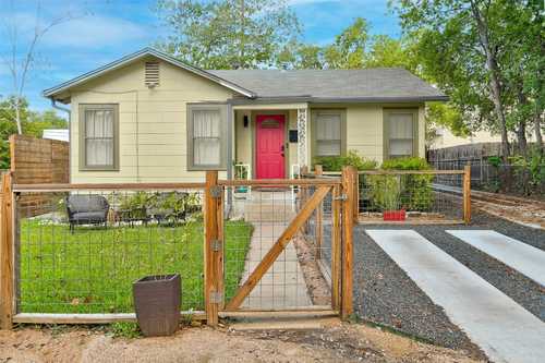 $595,000 - 3Br/2Ba -  for Sale in Murray Place, Austin