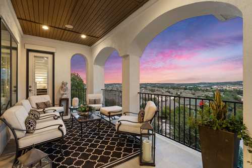$1,195,000 - 3Br/4Ba -  for Sale in Rough Hollow/lakeway Highlands, Austin