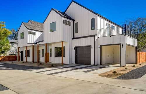 $899,000 - 4Br/3Ba -  for Sale in Low Theodore Heights, Austin