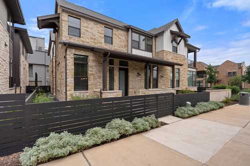 $1,299,990 - 3Br/3Ba -  for Sale in The Grove, Austin