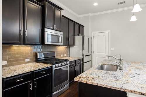 $485,000 - 3Br/4Ba -  for Sale in Versante Canyon Homes Condo, Austin
