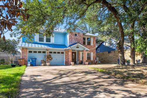 $585,000 - 4Br/3Ba -  for Sale in Champions Forest, Austin