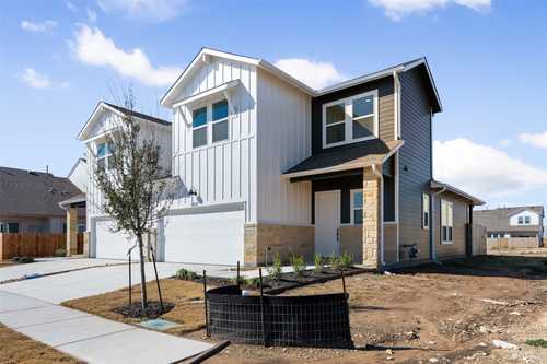 $366,900 - 3Br/3Ba -  for Sale in Wellspring, Round Rock