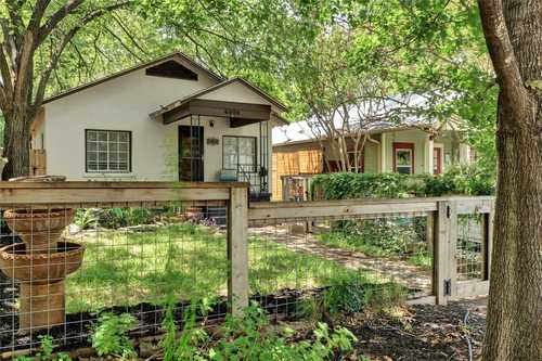 $897,500 - 3Br/3Ba -  for Sale in Hyde Park Add 01, Austin