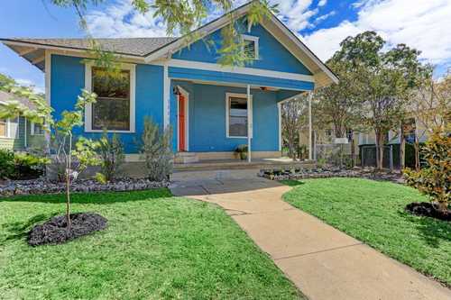 $699,999 - 2Br/1Ba -  for Sale in Hyde Park Add 02, Austin