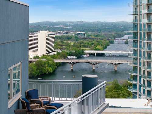 $800,000 - 2Br/2Ba -  for Sale in The Shore, Austin