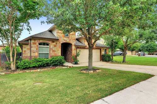 $522,500 - 4Br/2Ba -  for Sale in Forest Crk Sec 37, Round Rock
