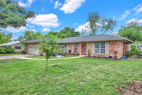 $399,000 - 3Br/2Ba -  for Sale in North Acres Sec 01, Austin