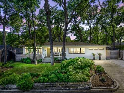 $1,300,000 - 3Br/3Ba -  for Sale in Forest Hills, Austin