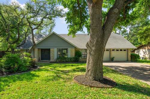 $514,900 - 4Br/2Ba -  for Sale in Forest North Estates Ph 4, Austin