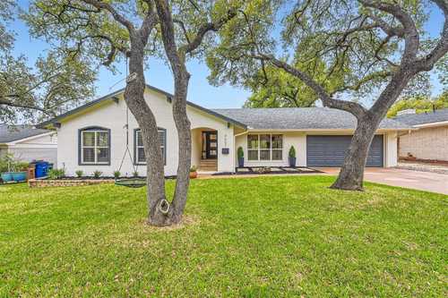 $950,000 - 4Br/2Ba -  for Sale in Northwest Hills Mesa Oaks Ph, Austin