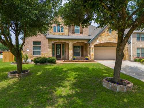 $739,900 - 5Br/5Ba -  for Sale in Paloma Lake Sec 02, Round Rock