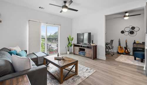 $460,000 - 1Br/1Ba -  for Sale in Axiom East Condominiums, Austin