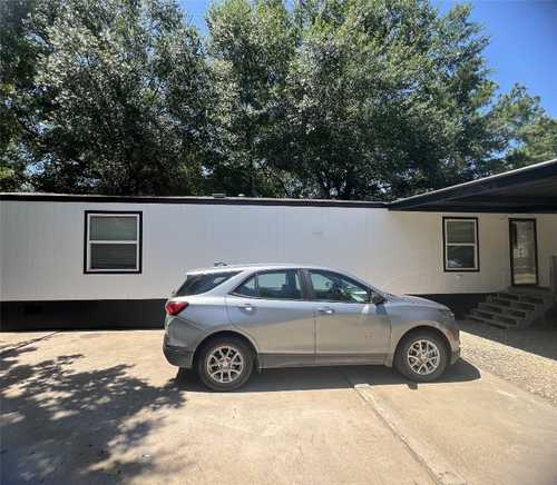 $219,000 - 3Br/2Ba -  for Sale in Lake Bastrop Acres, Paige
