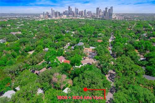 $950,000 - 3Br/2Ba -  for Sale in Travis Heights, Austin