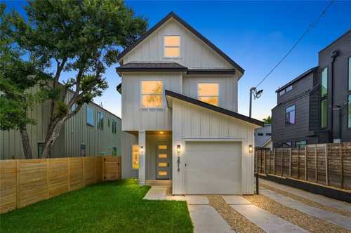 $899,999 - 3Br/3Ba -  for Sale in Chernosky 04, Austin