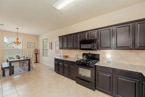 $339,000 - 3Br/3Ba -  for Sale in Connellys Xing Ph 3, Leander