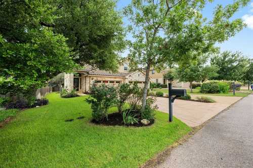 $489,000 - 4Br/4Ba -  for Sale in Cardinal Hills Condo Am, Lakeway