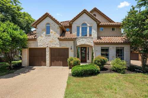 $844,000 - 4Br/3Ba -  for Sale in Villas At Commanders Point Con, Austin