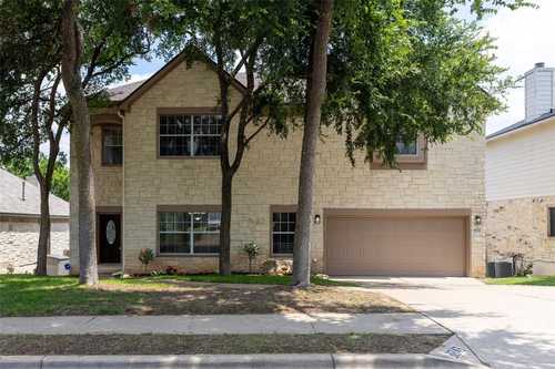 $504,999 - 4Br/3Ba -  for Sale in Laurel Ridge Sec 03, Round Rock