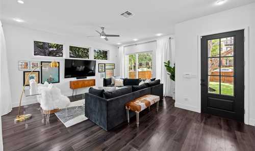 $925,000 - 3Br/4Ba -  for Sale in Highland Park, Austin