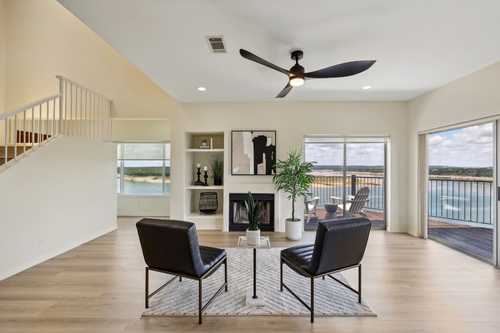 $635,000 - 3Br/3Ba -  for Sale in Villas On Travis Condominiums Amend, Austin