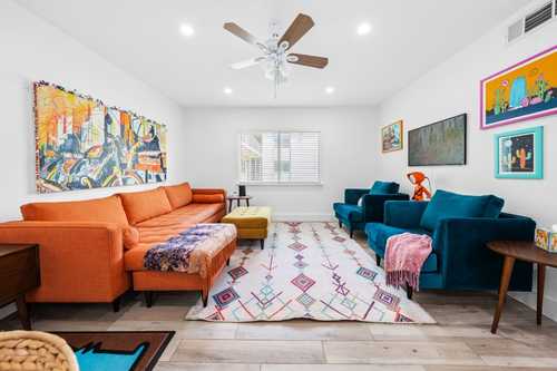 $305,000 - 2Br/1Ba -  for Sale in C D N Add 02, Austin