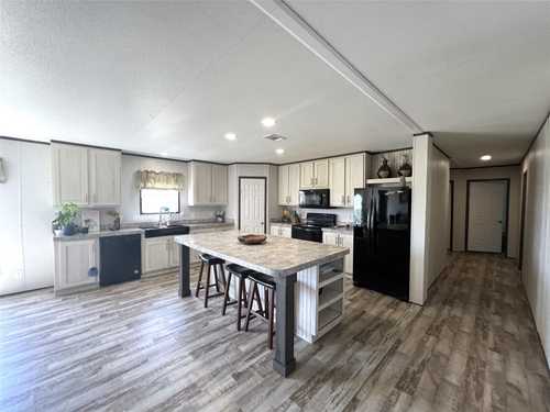 $359,000 - 4Br/2Ba -  for Sale in Maynard, Coupland
