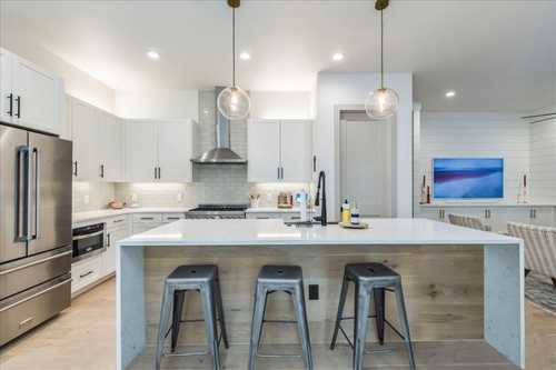 $1,199,000 - 4Br/4Ba -  for Sale in Thousand Ruth Condos Associati, Austin