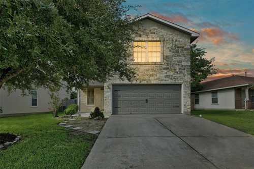 $285,000 - 3Br/3Ba -  for Sale in Stoney Ridge Ph B Sec 01, Del Valle