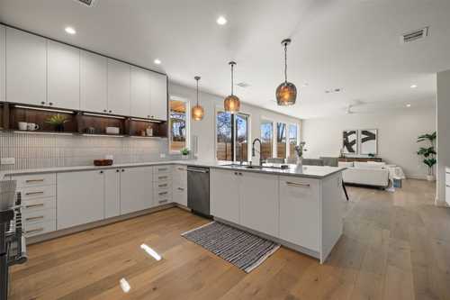 $1,500,000 - 4Br/3Ba -  for Sale in Hartwell Add Sec 1, Austin