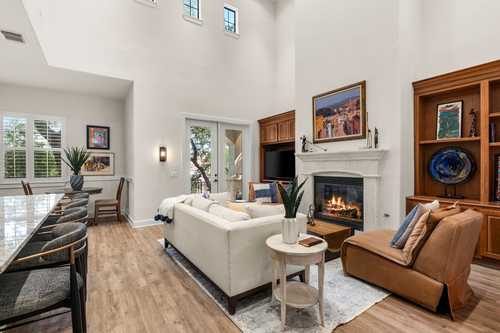 $1,250,000 - 4Br/3Ba -  for Sale in Villas At Treemont Amd, Austin