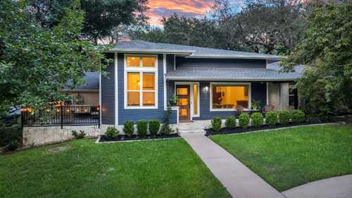 $1,800,000 - 4Br/3Ba -  for Sale in Beecave Woods, Austin