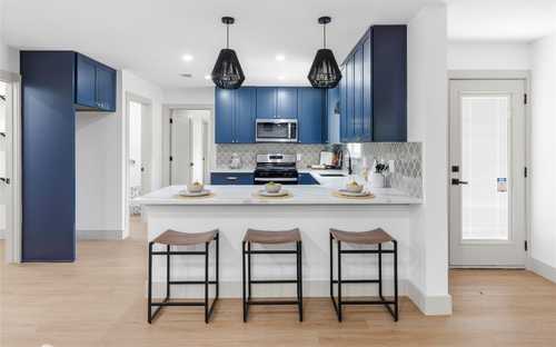 $679,000 - 4Br/3Ba -  for Sale in Delwood 04 East Sec 04, Austin