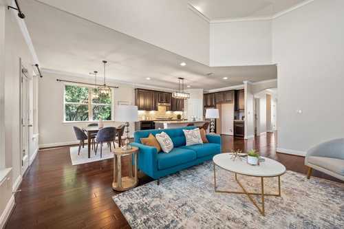 $699,000 - 5Br/4Ba -  for Sale in Bella Colinas, Austin