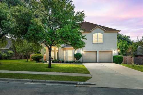 $469,500 - 4Br/3Ba -  for Sale in Creekside Add, Pflugerville