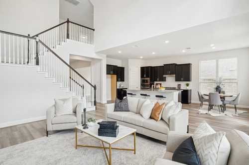 $675,000 - 5Br/4Ba -  for Sale in Hawkes Lndg Ph 4, Leander