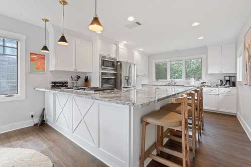 $1,375,000 - 5Br/5Ba -  for Sale in Sun Set Terrace, Austin