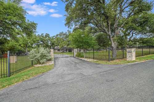 $1,250,000 - 4Br/4Ba -  for Sale in Jh Dillard, Round Rock