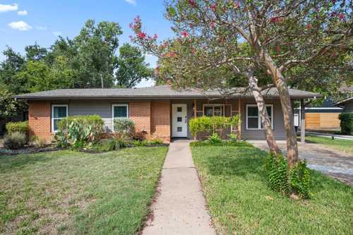 $750,000 - 4Br/2Ba -  for Sale in Meadowlawn, Austin