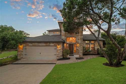 $550,000 - 3Br/3Ba -  for Sale in Apache Shores, Austin