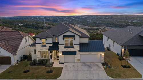 $1,150,000 - 4Br/4Ba -  for Sale in Summit At Lake Travis, Spicewood